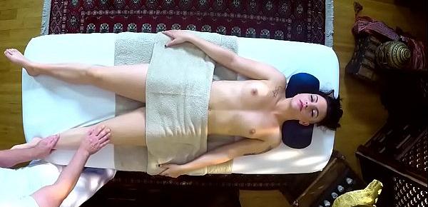  Very tricky spa of beautiful masseur